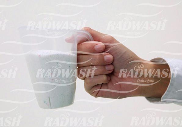 مزایای استفاده از پودر لباسشویی چیست؟