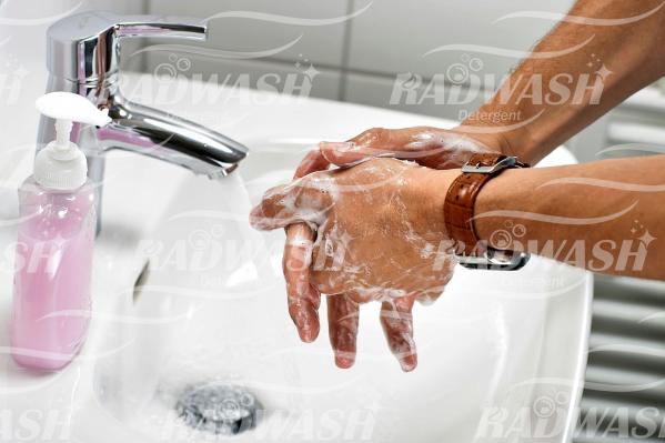 تاثیر مایع دستشویی بر ویروس ها